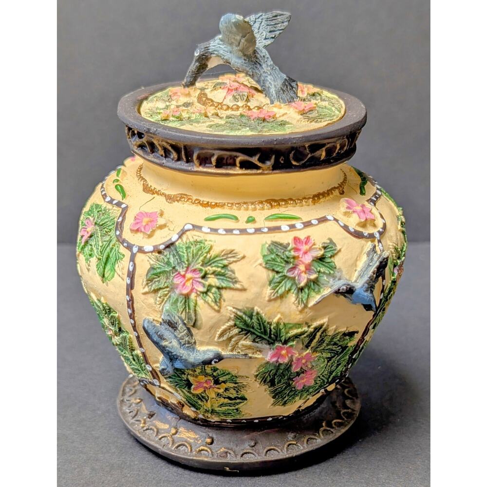Vtg Hummingbird Floral Trinket Box 3.5" ROUND TABLE DECOR Jewelry Cottage READ